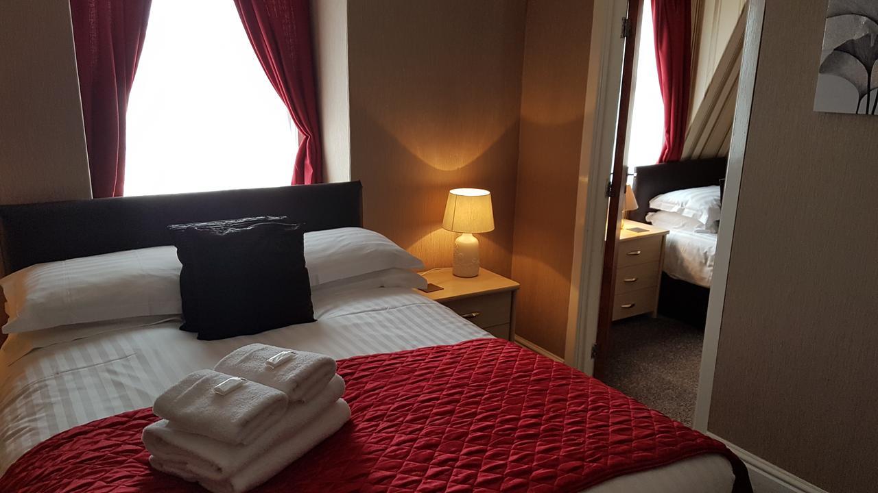 The Cumbrian Hotel Blackpool Exterior photo